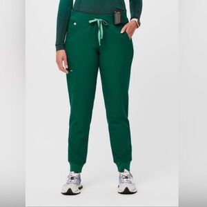Figs Women’s Hunt Green Jogger Pants